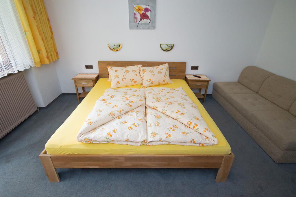 Hotel Haus Alpengruß Sölden Zimmer foto